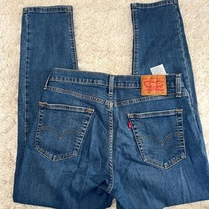 Levi's Classic Blue Jeans with Tan Label